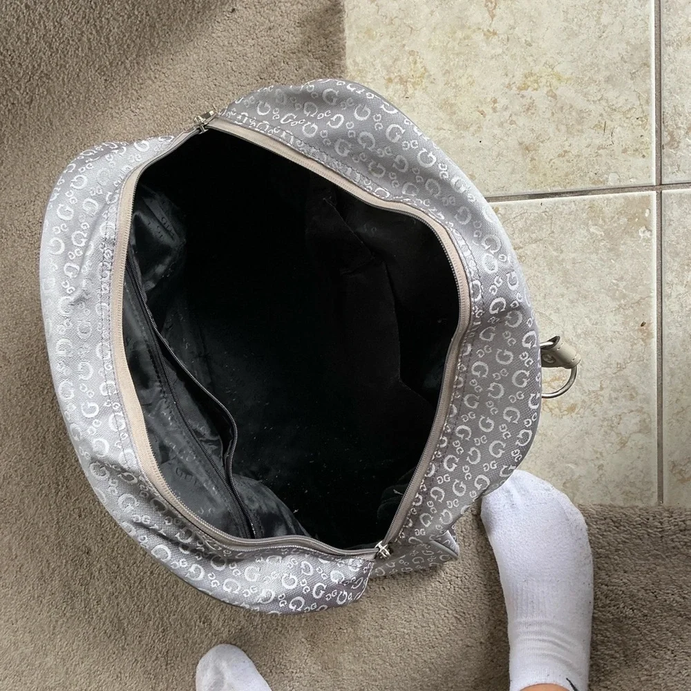 Guess Beige and Gray Travel Bag - Picture 6 of 7